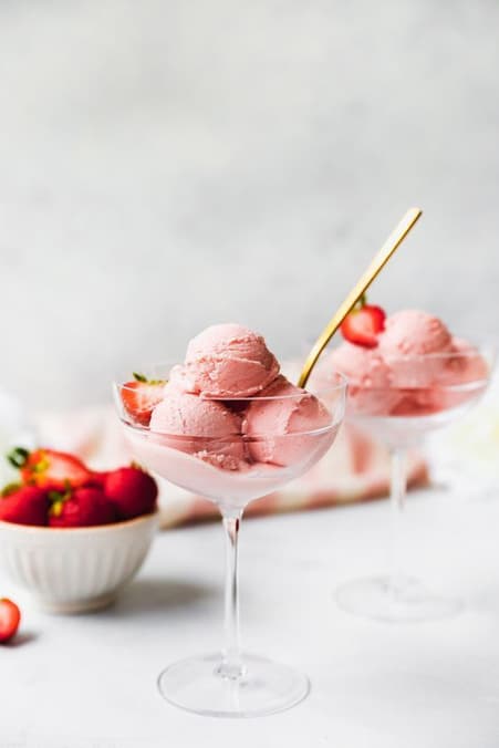 Pure fruit ice cream
